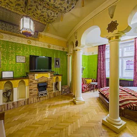 Apartment 1000 And 1 Night In Center *
