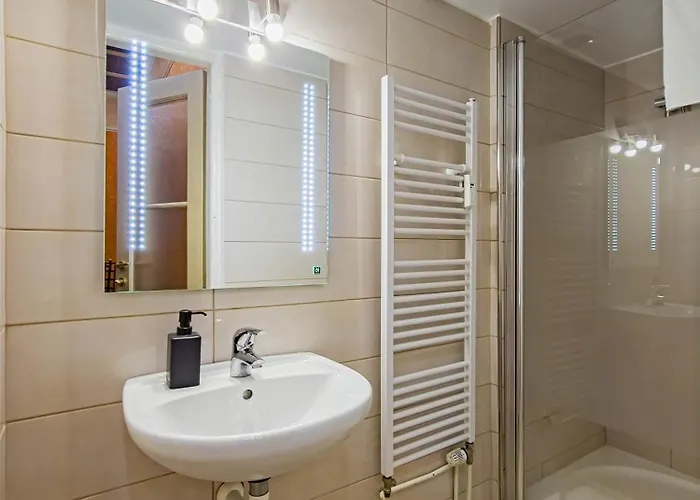 Apartment 1000 And 1 Night In Center *